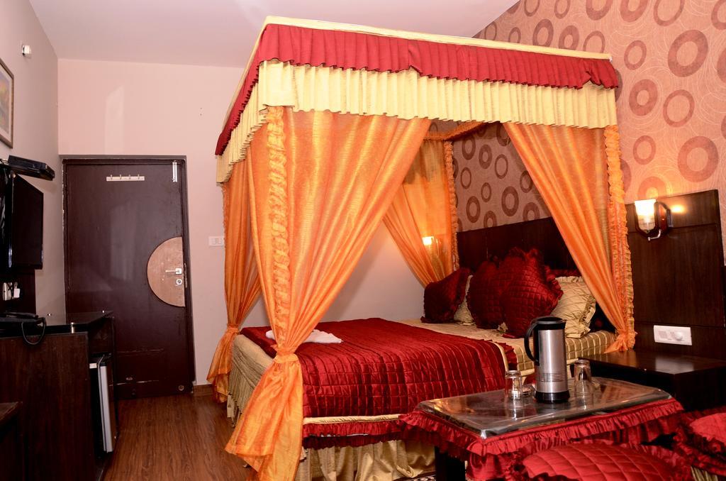 ג'איפור Hotel Kartikey מראה חיצוני תמונה